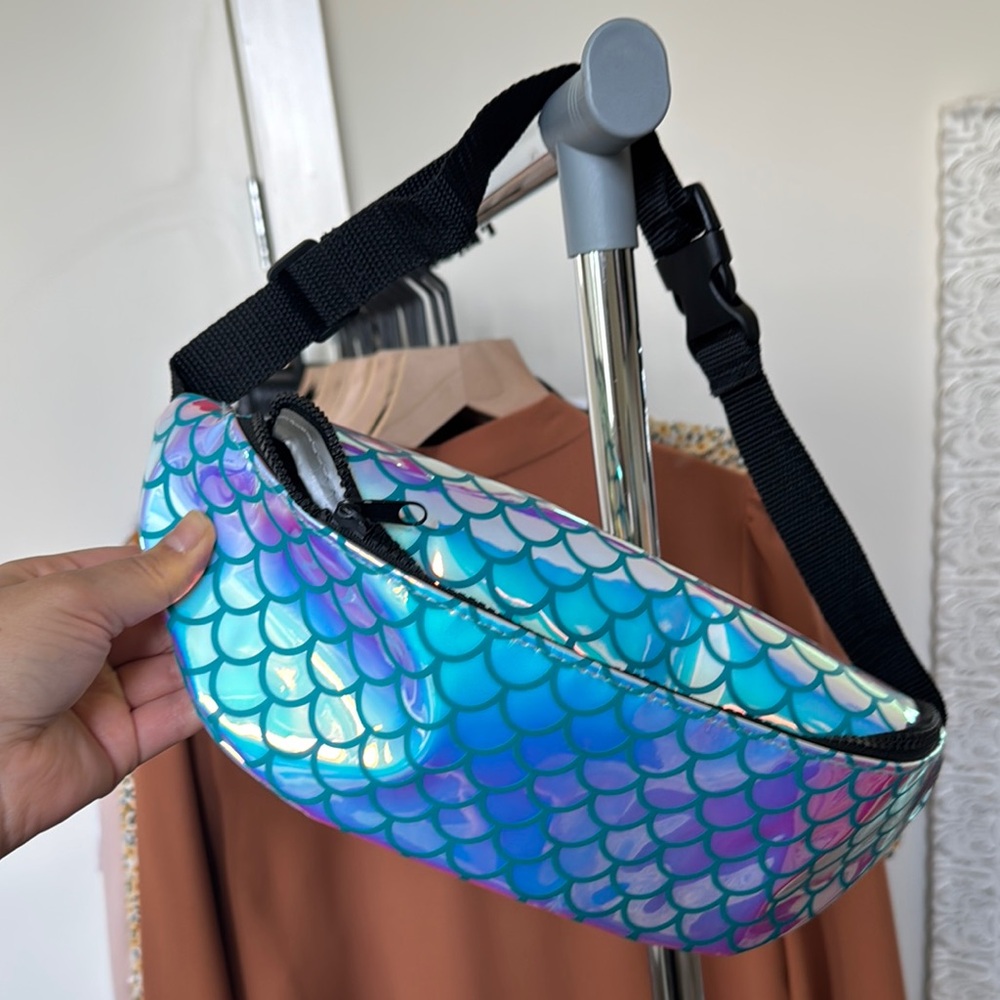 Mermaid Scale Fanny Pack